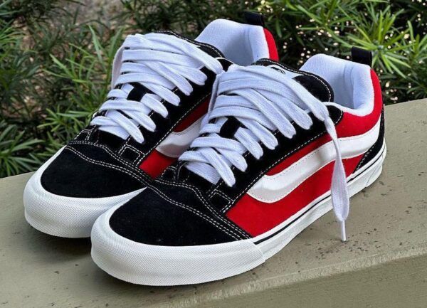 VANS OLD SKULL KNU BLACK RED - Image 2